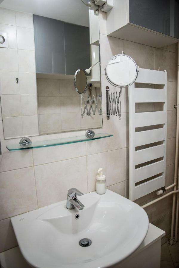 Apartman Tea Belville Белград Экстерьер фото