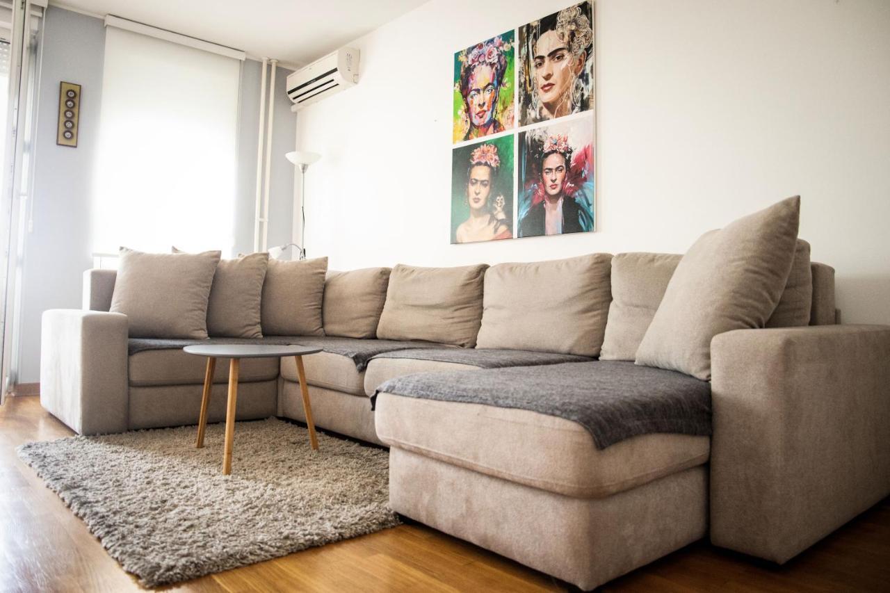 Apartman Tea Belville Белград Экстерьер фото